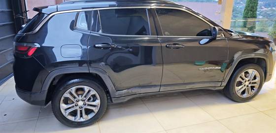 JEEP COMPASS 1.3 T270 TURBO FLEX LONGITUDE AT6